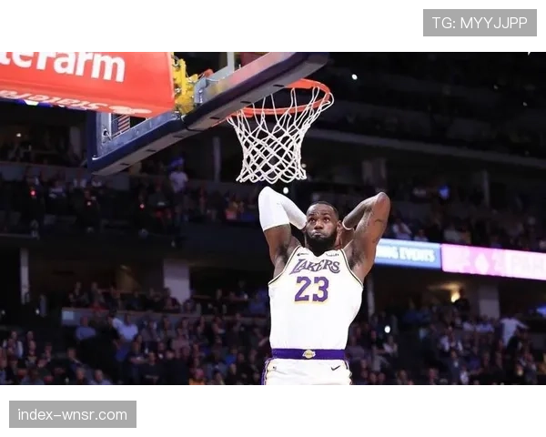 湖人三月8胜1负攻防效率跃升，詹姆斯转型三当家见效